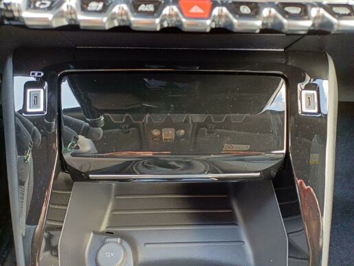 Peugeot 2008 ALLURE 1.2 PureTech