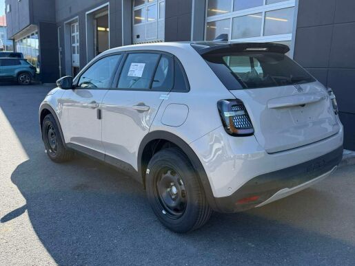 Fiat 600  FIAT 600 1.2 Turbo Hybrid 100k