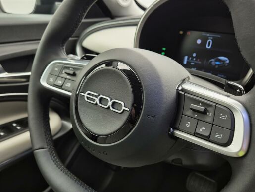 Fiat 600 1,2 MHEV  La Prima Turbo Hybri