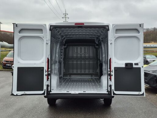 Peugeot Boxer 4350 L3H2 BlueHDi 180k S&S MAN
