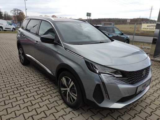 Peugeot 5008 ALLURE PACK 1.5HDI AUT8 7 MÍST