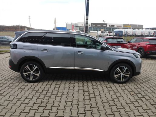 Peugeot 5008 ALLURE PACK 1.5HDI AUT8 7 MÍST