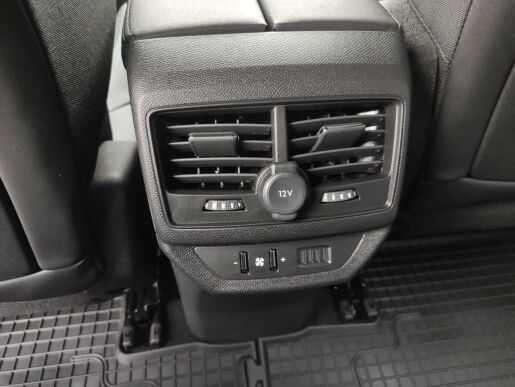 Peugeot 5008 ALLURE PACK 1.5HDI AUT8 7 MÍST