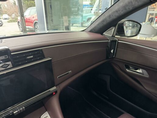 DS Automobiles DS9 RIVOLI E-TENSE 360 4x4