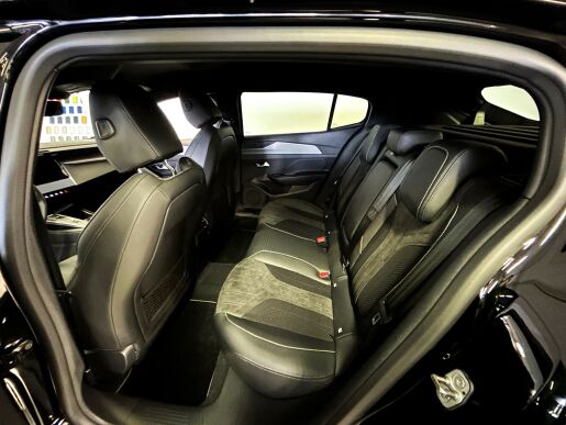 Peugeot 408 408 GT Hybrid 136 e-DCS6  