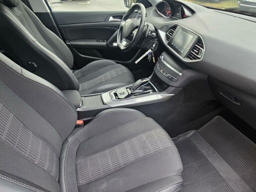 Peugeot 308 SW 1.2 PT 130 ALLURE EAT8