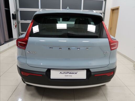 Volvo XC40 2,0 D3 Drive-E Momentum FWD