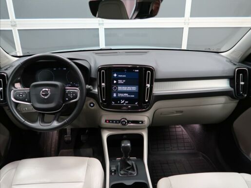 Volvo XC40 2,0 D3 Drive-E Momentum FWD