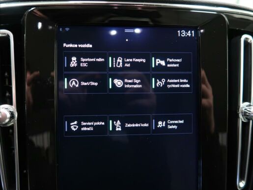 Volvo XC40 2,0 D3 Drive-E Momentum FWD