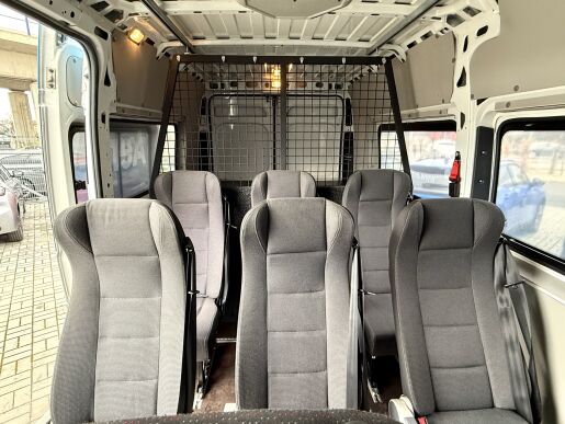 Peugeot Boxer 2.2HDi, 9 míst, nový motor, ČR