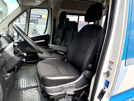 Peugeot Boxer 2.2HDi, 9 míst, nový motor, ČR