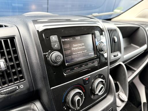 Peugeot Boxer 2.2HDi, 9 míst, nový motor, ČR