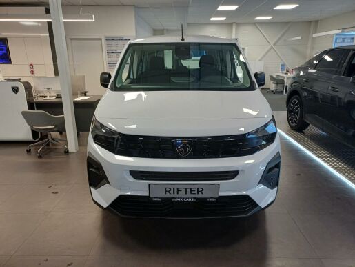 Peugeot Rifter ACTIVE BlueHDi 7 let zár.
