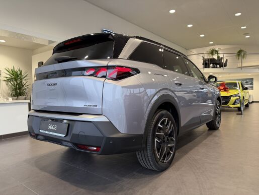 Peugeot 5008 GT Hybrid 145k, Automat