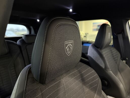 Peugeot 5008 GT Hybrid 145k, Automat