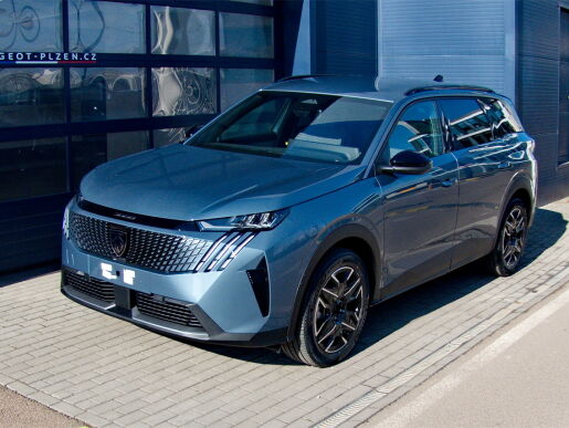 Peugeot 5008 Allure Hybrid 136 e-DCS6
