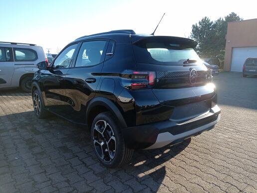 Citroën C3 C3 Nová Plus 1.2 Pure Tech 100k man. - černá Perla Nera