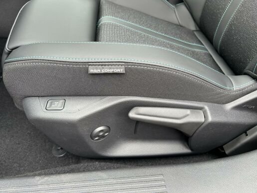 Peugeot 308 SW ALLURE 1.5BlueHDi 130 EAT8