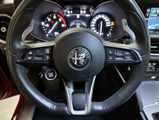 Alfa Romeo Stelvio 2.2 JTDm 210k AT8 ZF Q4 4x4 Ve