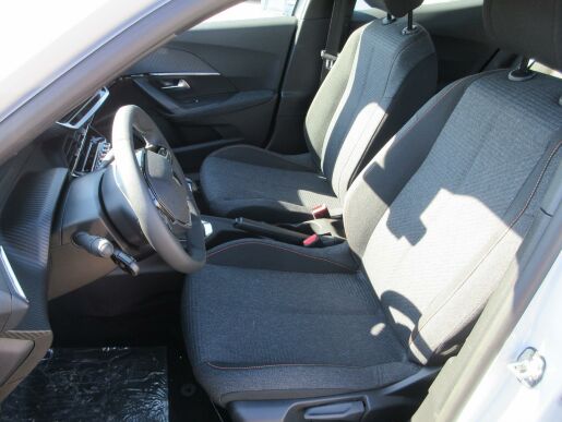 Peugeot 2008 STYLE PureTech 100 S&SMAN6