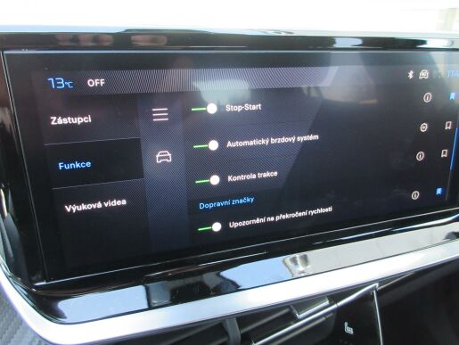 Peugeot 2008 ALLURE Hybrid 136 e-DCS6