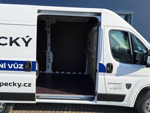 Peugeot Boxer Furgon 3300 L2H2 BHDi 120k M6
