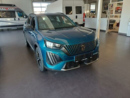 Peugeot 2008 ALLURE 1.2 PureTech 7 let zár.