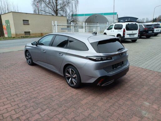 Peugeot 308 SW Allure BlueHDi 7 let zár.