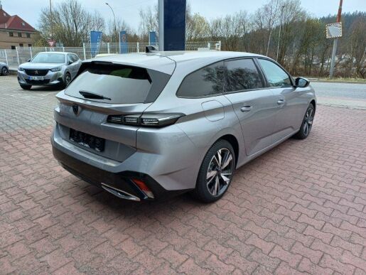 Peugeot 308 SW Allure BlueHDi 7 let zár.