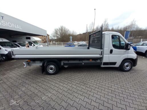 Peugeot Boxer Valník 4350 L4 7 let zár.
