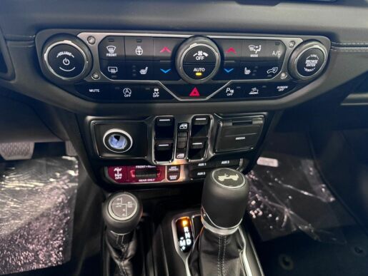 Jeep Wrangler Rubicon 2.0 Turbo 4WD - sklade