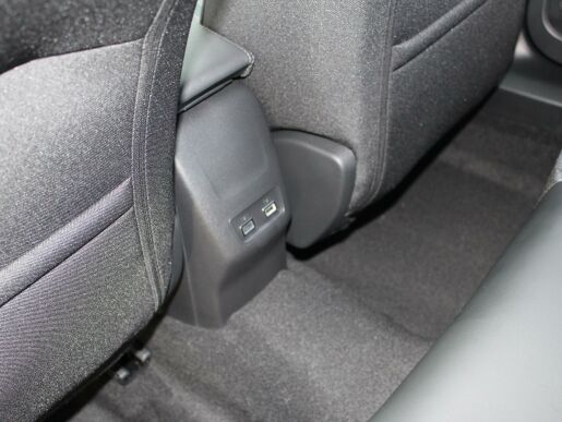 Peugeot 2008 ALLURE PureTech 130 EAT8