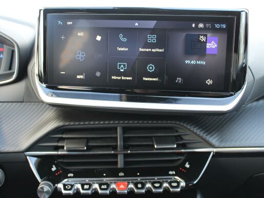 Peugeot 2008 ALLURE PureTech 130 EAT8