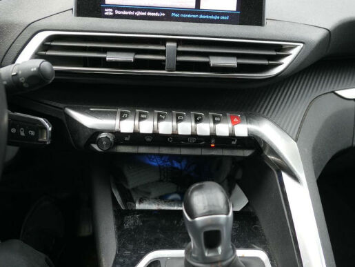 Peugeot 3008 ACTIVE 1.6 BlueHDi 120 S&S