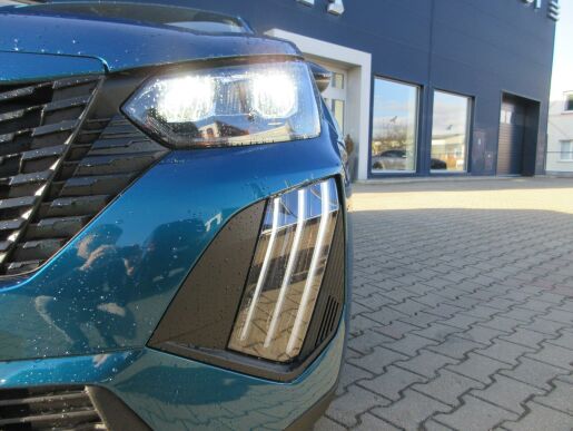 Peugeot 2008 STYLE PureTech 100 S&S MAN6