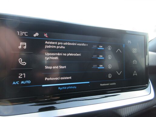 Peugeot 2008 STYLE PureTech 100 S&S MAN6