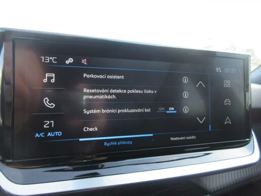 Peugeot 2008 STYLE PureTech 100 S&S MAN6