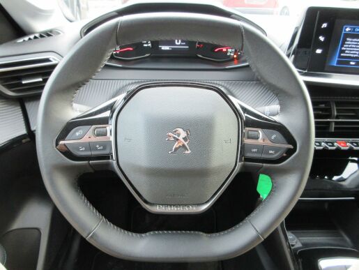 Peugeot 208 ALLURE 1.5 BHDi 100 S&S MAN6