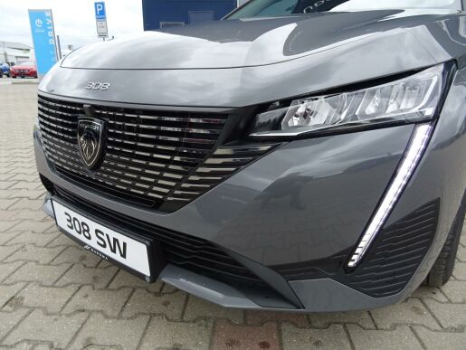 Peugeot 308 SW STYLE Hybrid 136 e-DCS6