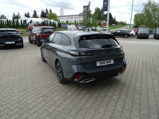 Peugeot 308 SW STYLE Hybrid 136 e-DCS6