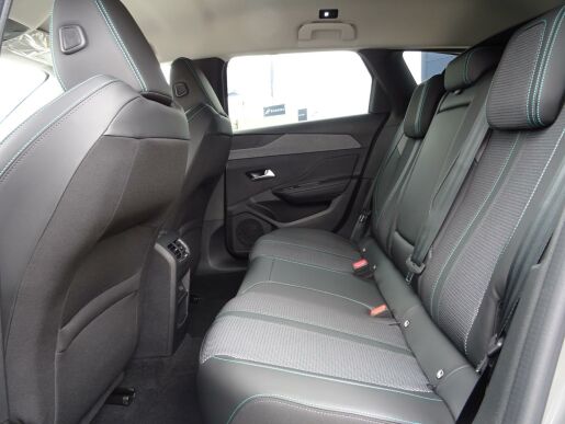 Peugeot 308 SW STYLE Hybrid 136 e-DCS6