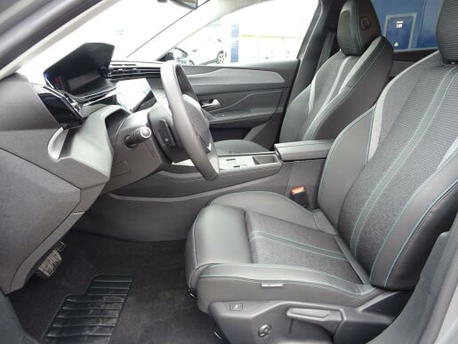 Peugeot 308 SW STYLE Hybrid 136 e-DCS6