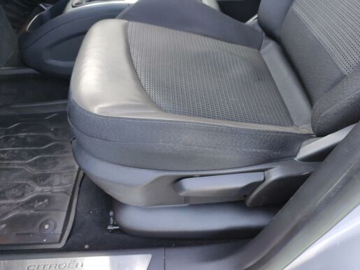 Citroën C4 Picasso EXCL 1.6 HDI MAN6 TAŽNÉ NAVI