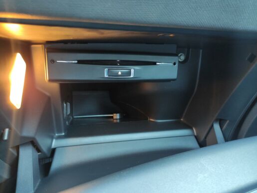 Citroën C4 Picasso EXCL 1.6 HDI MAN6 TAŽNÉ NAVI
