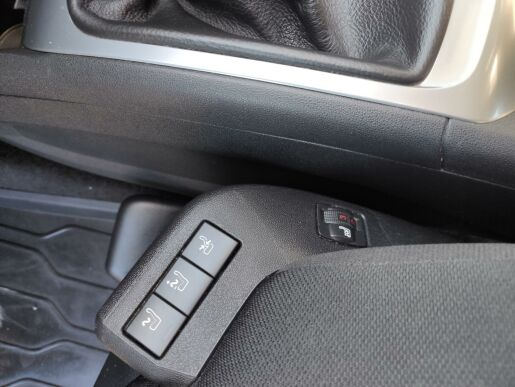 Citroën C4 Picasso EXCL 1.6 HDI MAN6 TAŽNÉ NAVI