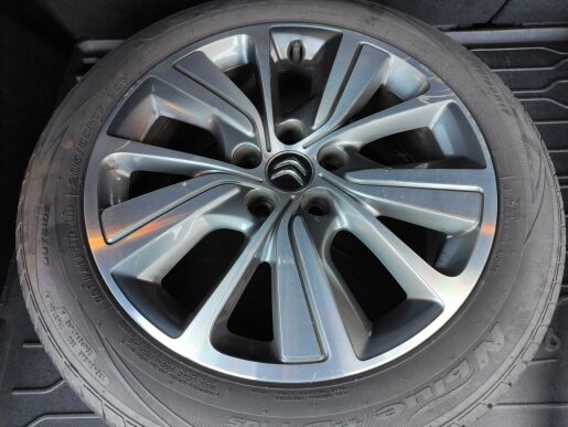 Citroën C4 Picasso EXCL 1.6 HDI MAN6 TAŽNÉ NAVI