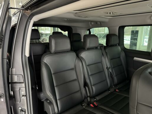 Peugeot Traveller e-Traveller Allure Standard