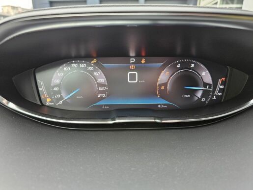 Peugeot 5008 ALLURE PACK 1.2 PT 130K EAT8