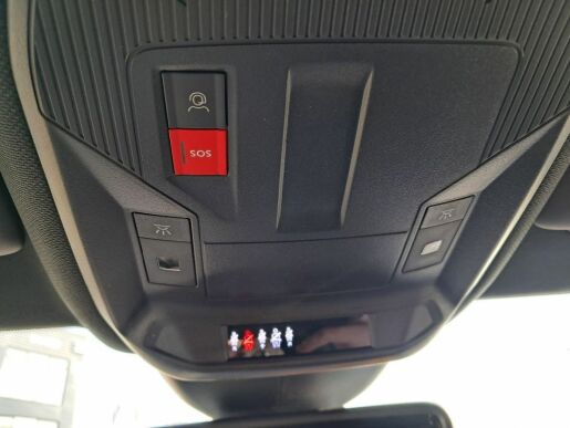 Peugeot 408 GT Hybrid 136 e-DCS6