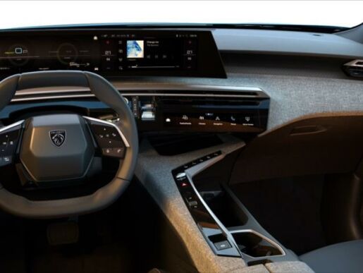 Peugeot 5008 1,2 Hybrid 136 e-DCS6  ALLURE